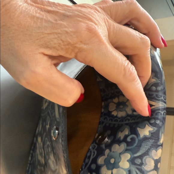 Crossbody bag Patricia Nash - Picture 14 of 16